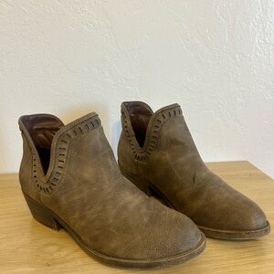 Pop Taupe Ankle Booties
